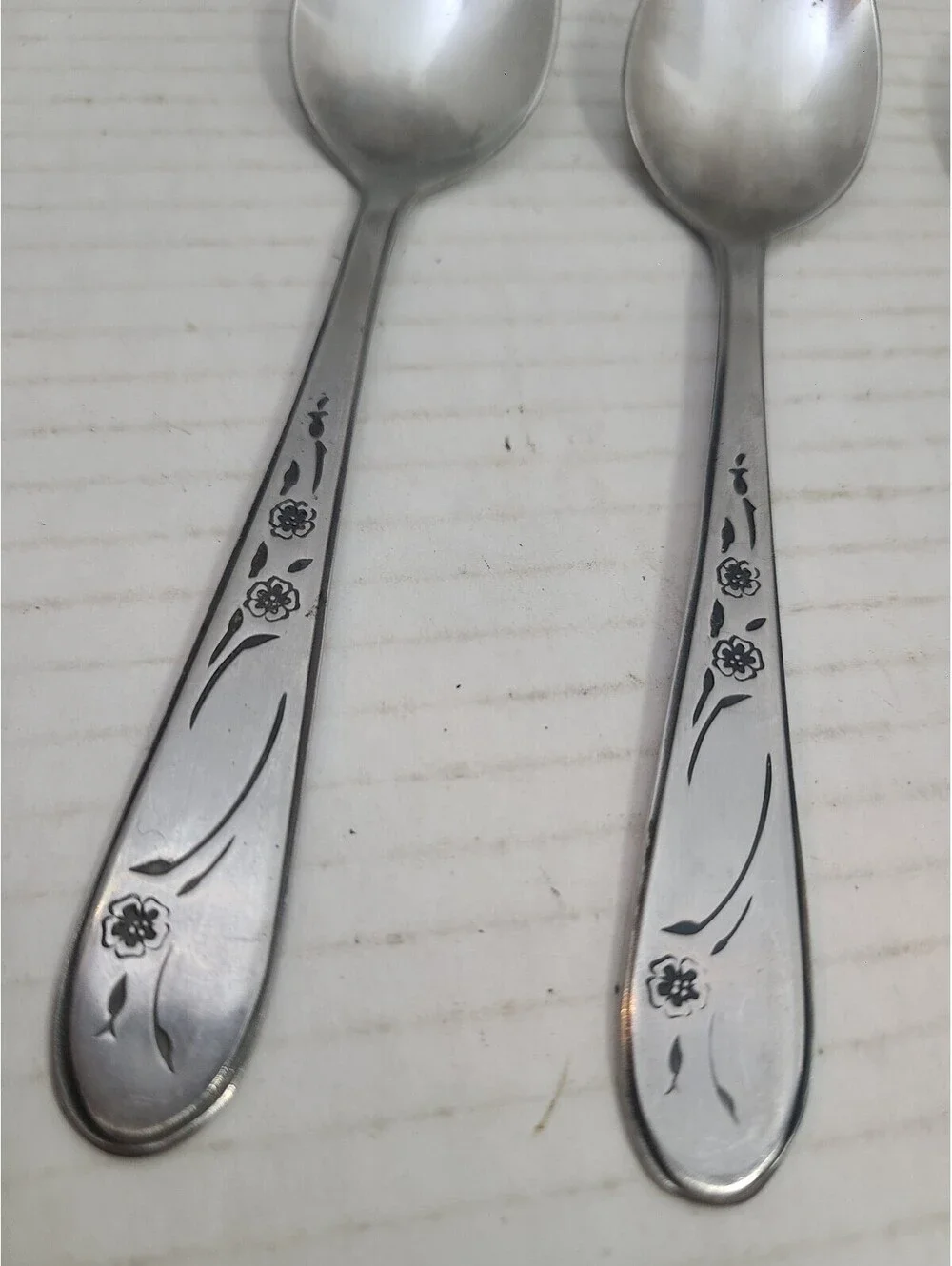 Lot of 7 Rogers Vintage Rose Pattern Flatware Spoons MCM